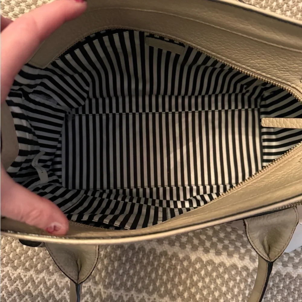 Kate Spade beige nude cream Leather Southport Avenue Lydia Satchel Purse Bag - Picture 9 of 16